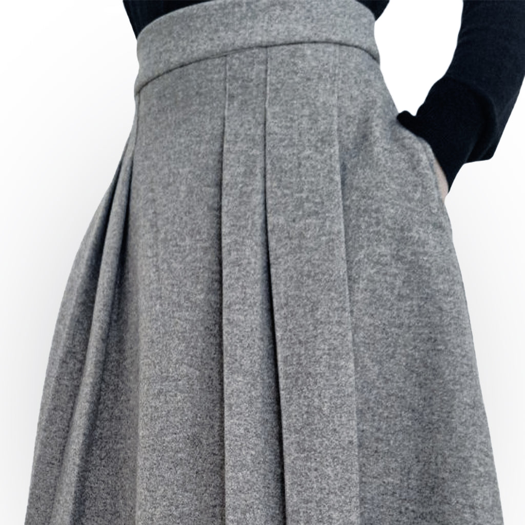 Elegant Women’s Maxi Skirt